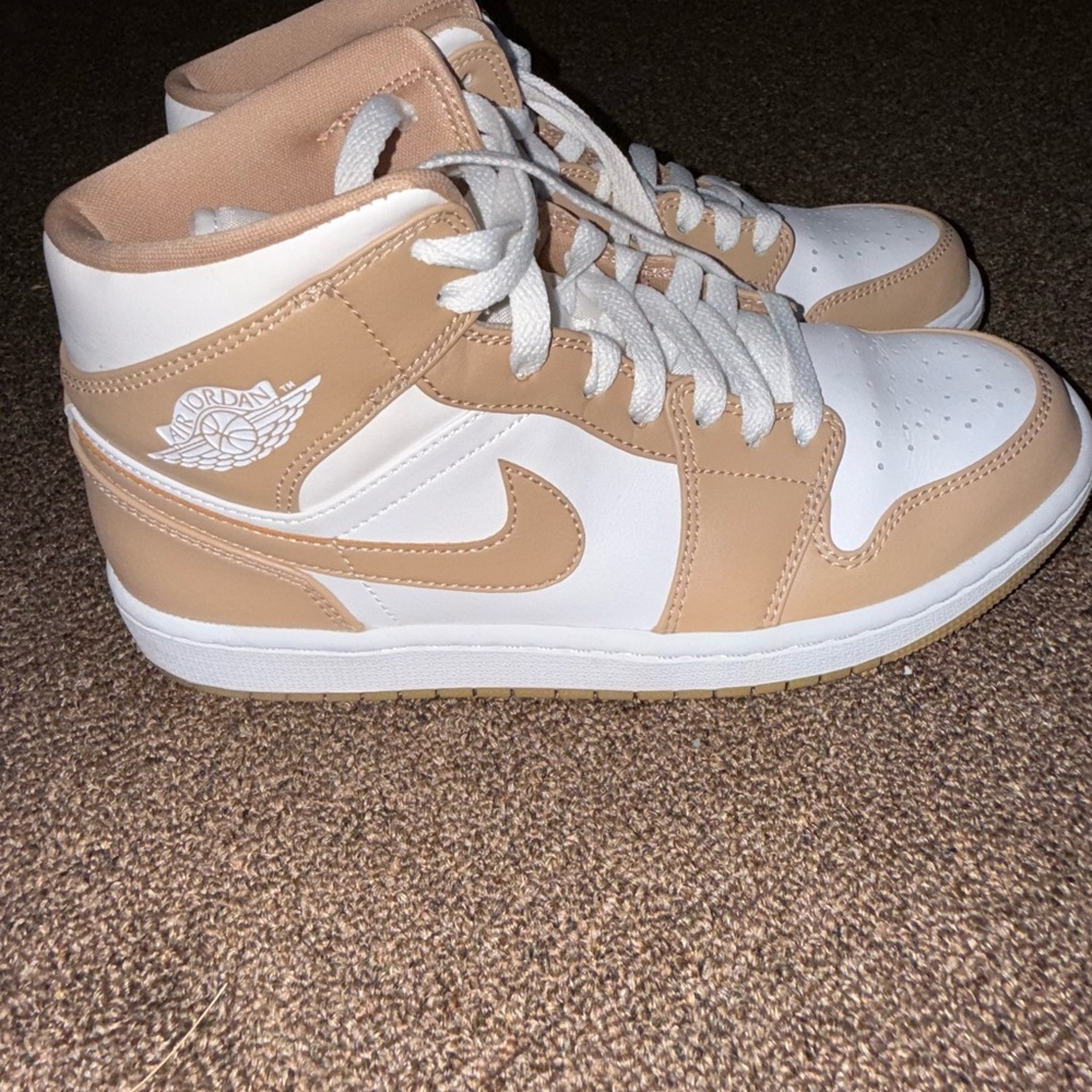 Jordan Tan Gum Mid Sneakers